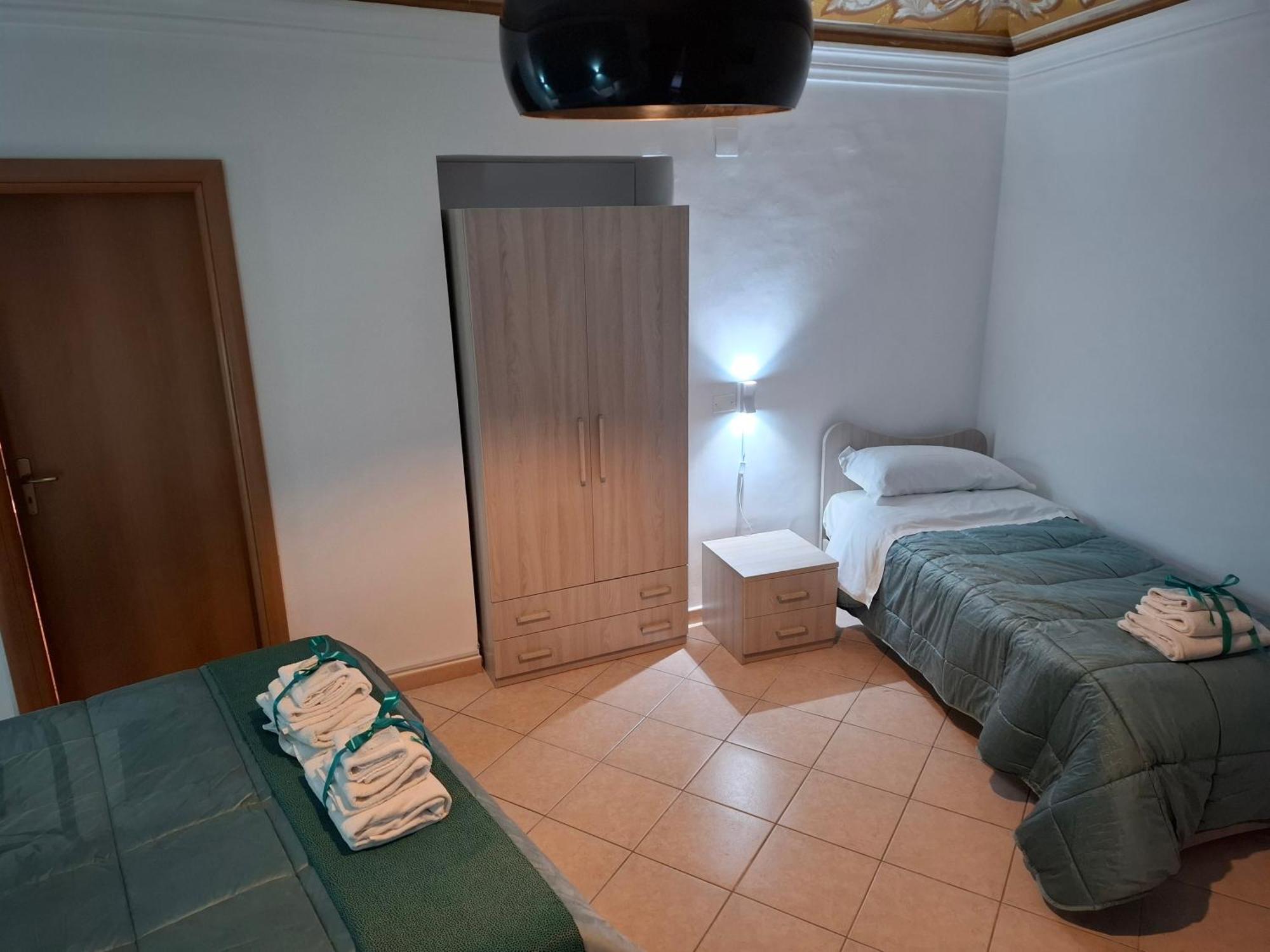 B&B Le Lumie "Il Cortiletto Del Centro" Agrigente Extérieur photo