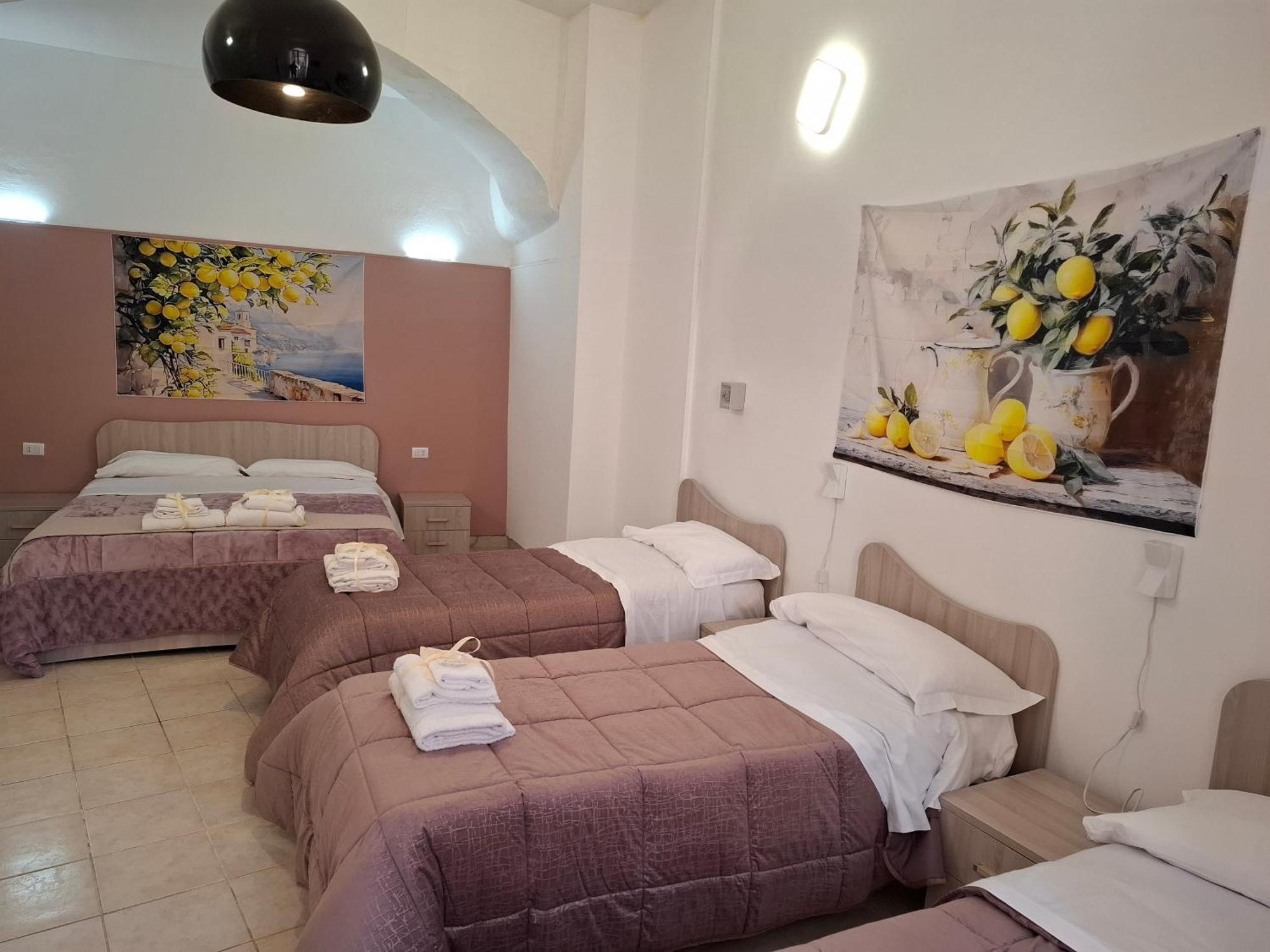 B&B Le Lumie "Il Cortiletto Del Centro" Agrigente Extérieur photo